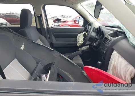 2007 Dodge Nitro Sxt z USA, uszkodzony, nr VIN 1D8GT28K97W733499